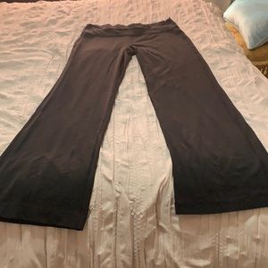 LuLu lemon pants